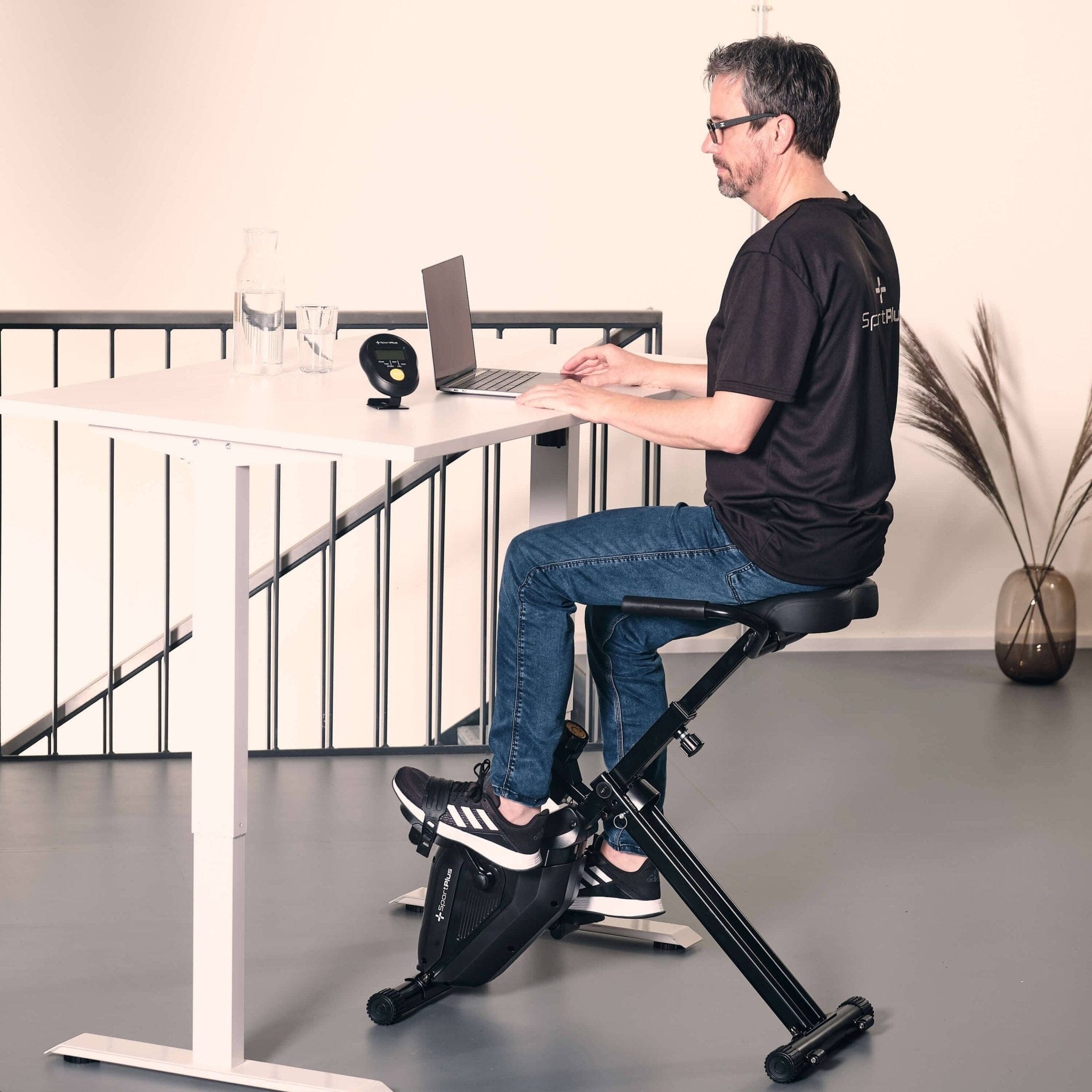 Deskbike: Foldable leg trainer for the desk