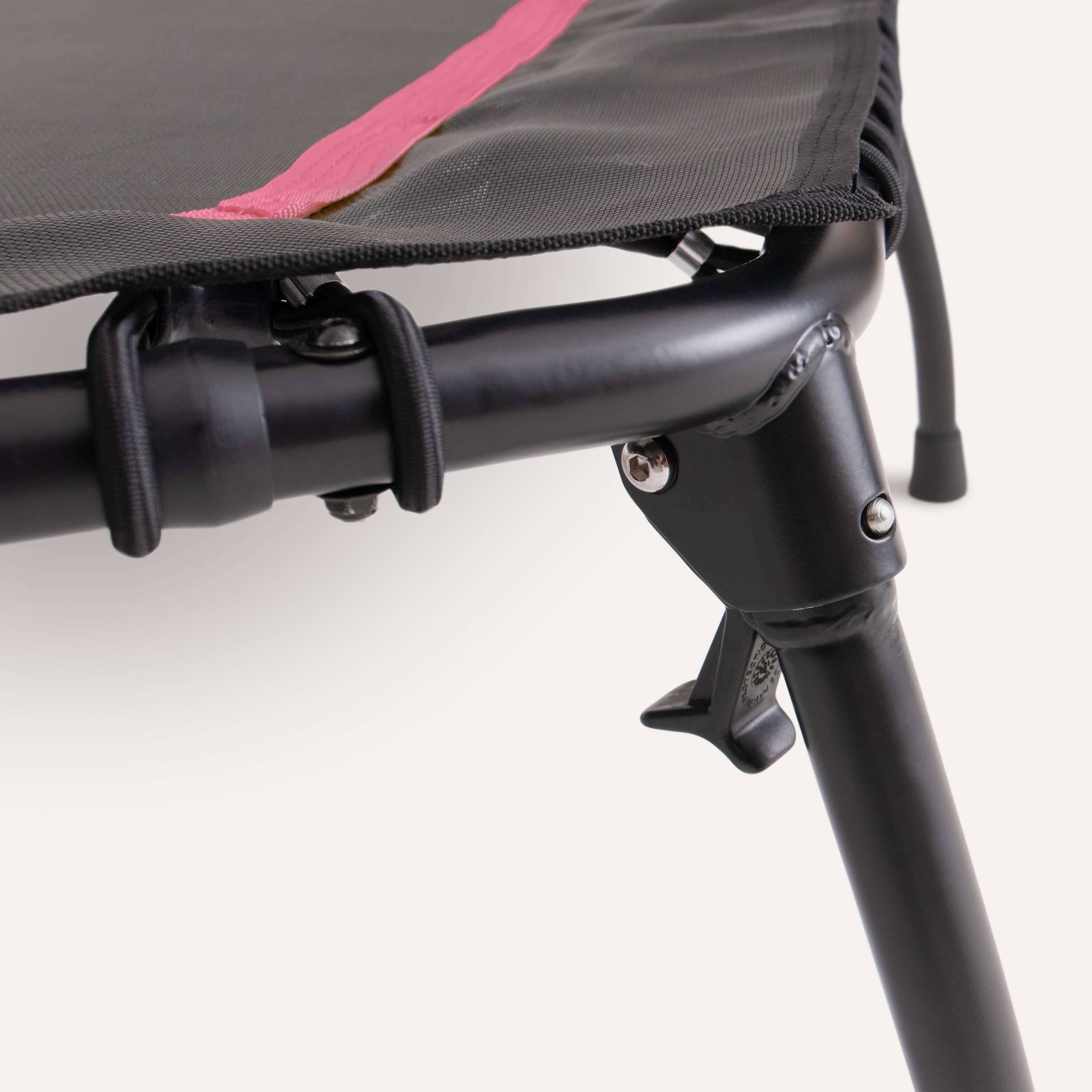 Faltbares Fitness Trampolin mit klappbaren Standbeinen SP-T-2100 SportPlus