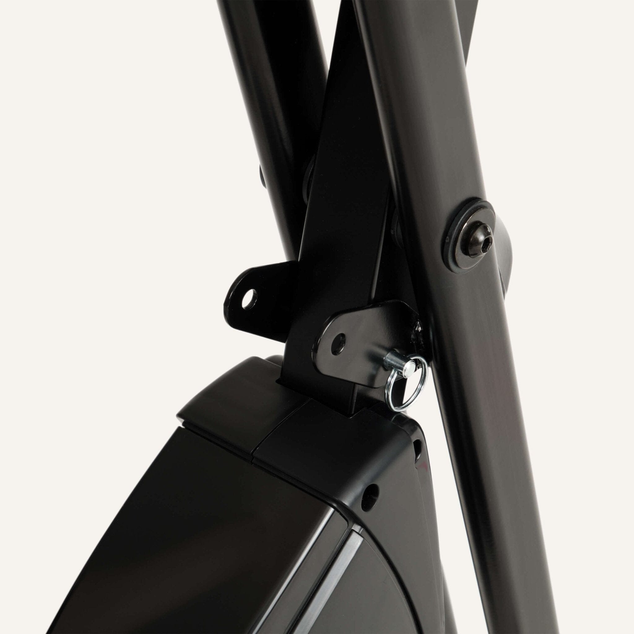 heimtrainer fahrrad mit rückenlehne Heimtrainer für zuhause kaufen | SP-HT-1300-iE